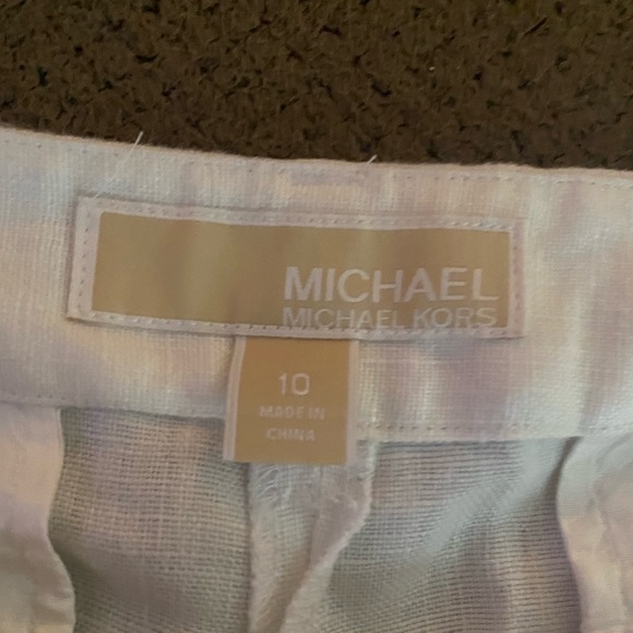 Women’s Michael Kors Outfit - Picture 6 of 8